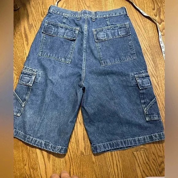 Vintage Denim Cargo Style Shorts Size 33 - Picture 5 of 12
